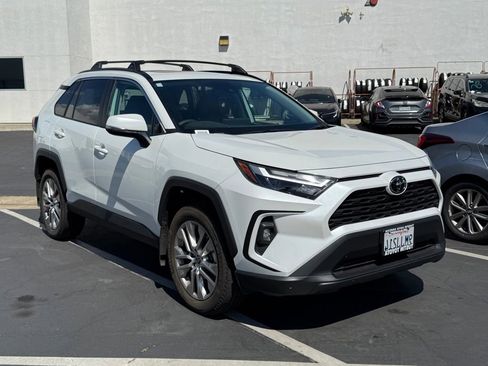 Used 2024 Toyota RAV4 XLE Premium FWD image 1