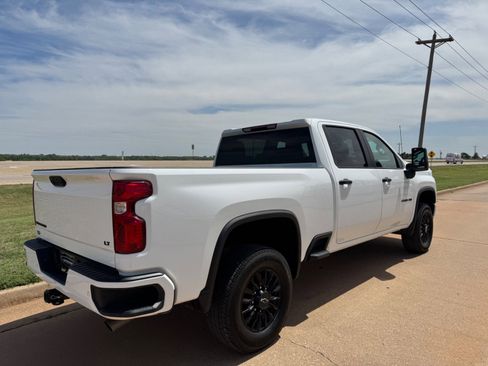 Used 2023 Chevrolet Silverado 2500 LT w/ Z71 Sport Edition AWD/4WD image 3