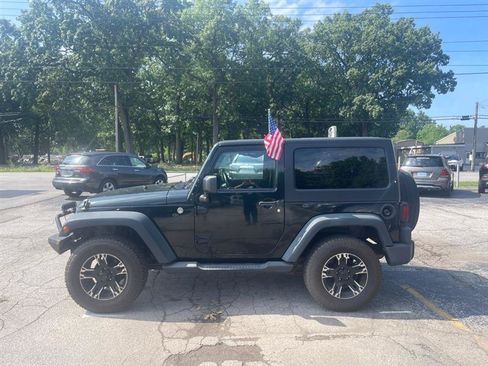 Used 2012 Jeep Wrangler Sport AWD/4WD image 8