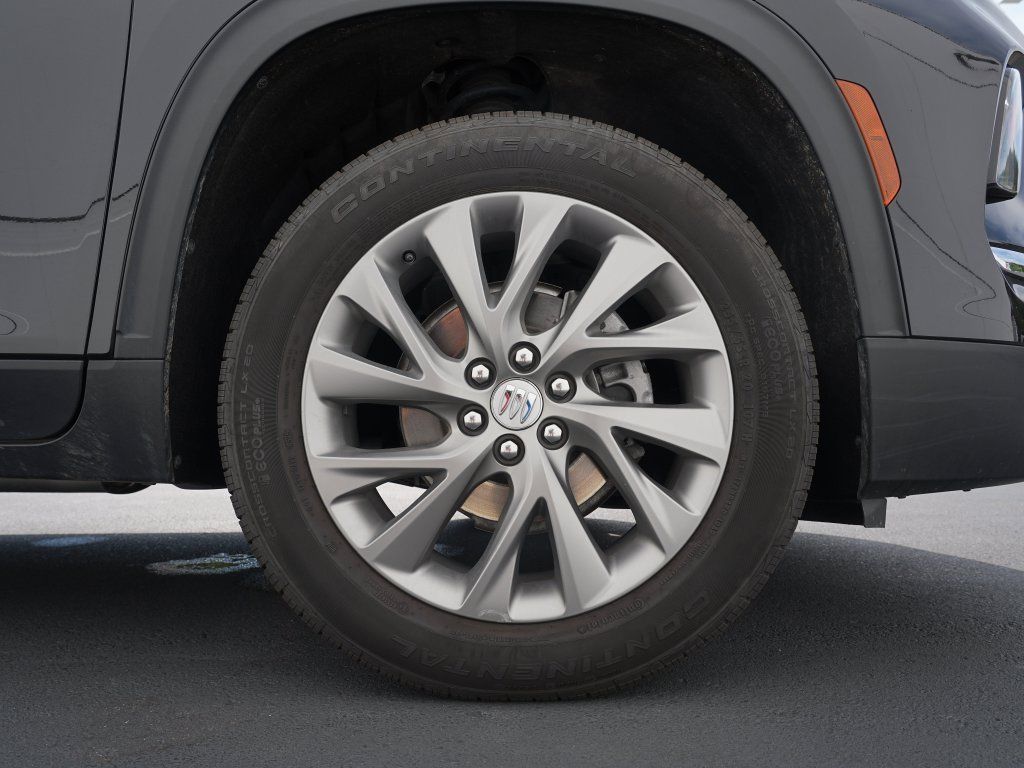 Certified 2026 Buick Enclave Preferred AWD/4WD image 32