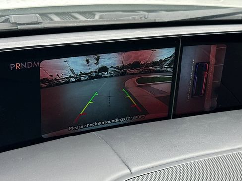 New 2026 Lincoln Navigator L Black Label AWD/4WD image 21