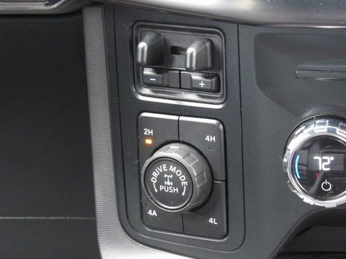 Used 2021 Ford F150 Platinum w/ Equipment Group 701A High image 34