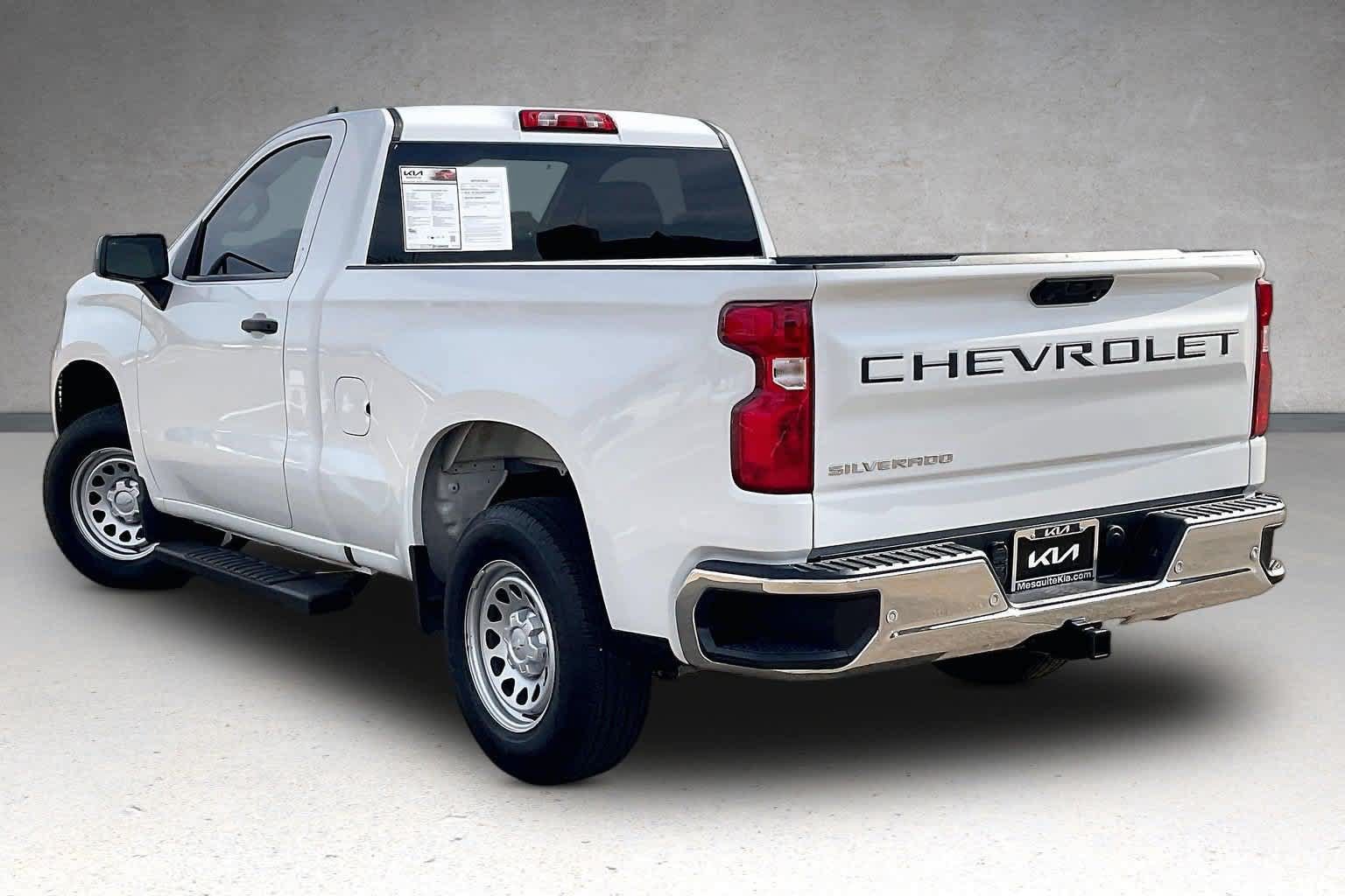 Used 2026 Chevrolet Silverado 1500 W/T w/ WT Safety Package RWD image 4