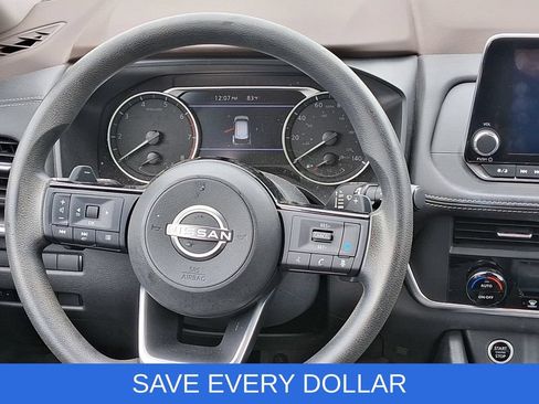 Used 2023 Nissan Rogue SV FWD image 22