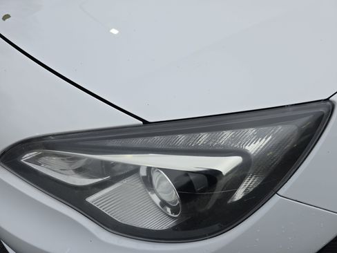 Used 2016 Buick Cascada Premium image 31