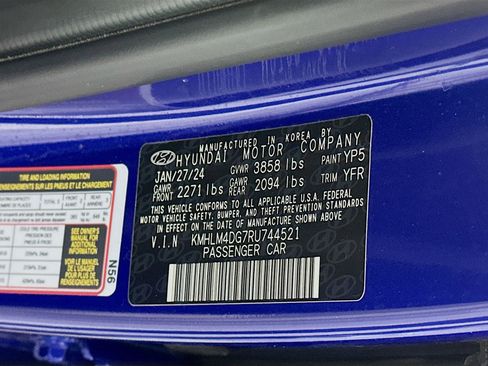 Used 2024 Hyundai Elantra SEL image 12