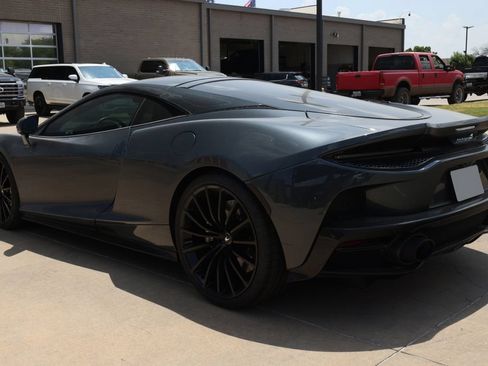 Used 2020 McLaren GT RWD image 7