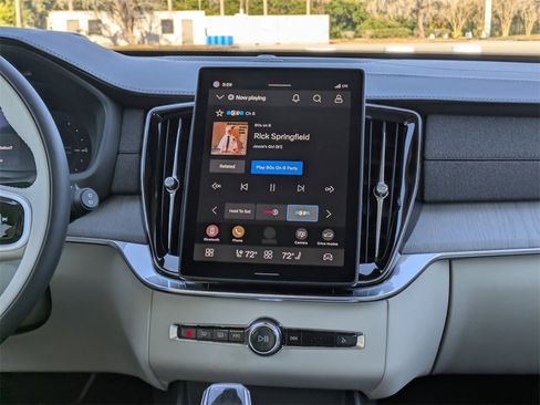 New 2026 Volvo XC90 T8 Ultra w/ Protection Package Premier image 23