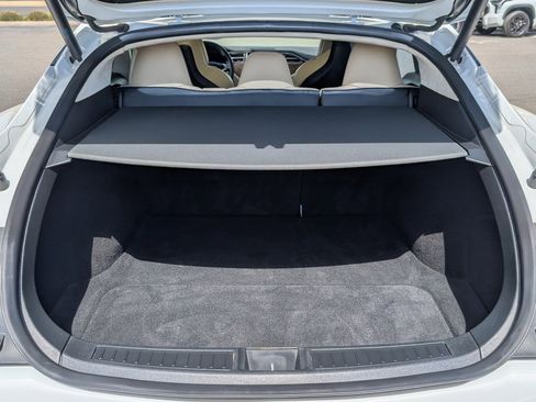 Used 2016 Tesla Model S 90D image 9