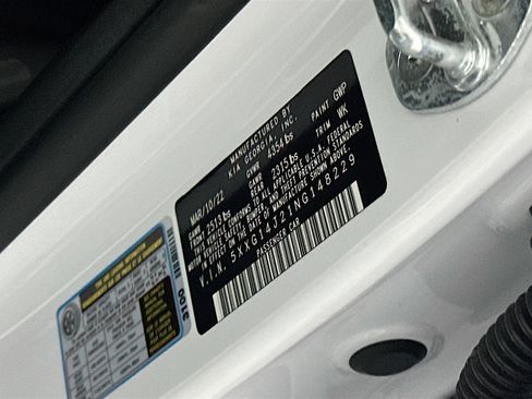 Used 2022 Kia K5 LXS image 12