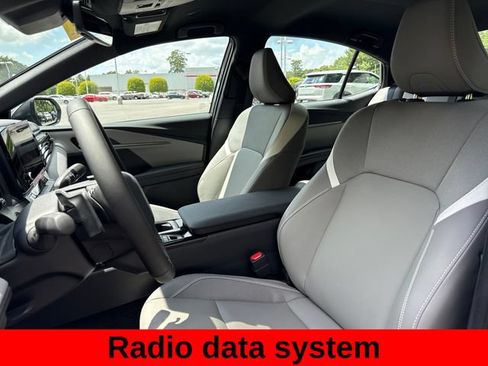 Used 2026 Toyota Camry SE w/ Convenience Package FWD image 14