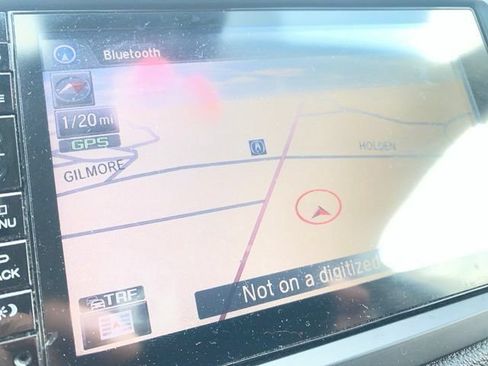 Used 2015 Honda CR-V Touring image 3