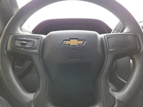 Used 2021 Chevrolet Silverado 1500 Custom AWD/4WD image 28