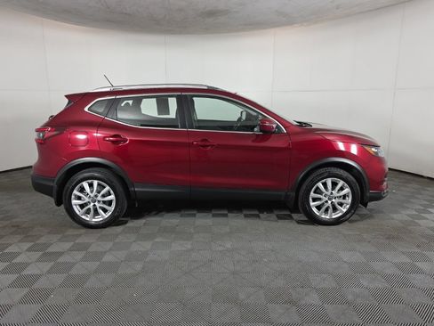Used 2021 Nissan Rogue Sport SV AWD/4WD image 4