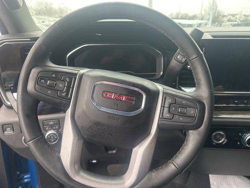 Used 2024 GMC Sierra 1500 Elevation image 13