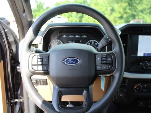 Used 2023 Ford F150 XLT AWD/4WD image 19