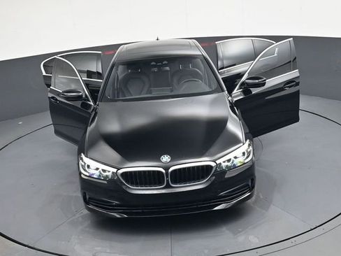 Used 2020 BMW 530i w/ Convenience Package image 38