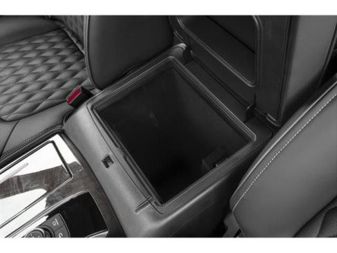 Used 2023 INFINITI QX80 Luxe w/ Cargo Package AWD/4WD image 17