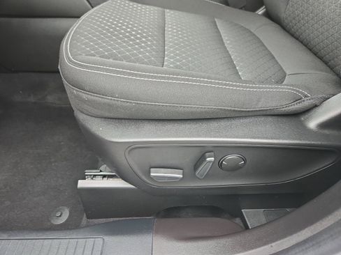 Used 2023 Ford Escape Active image 12