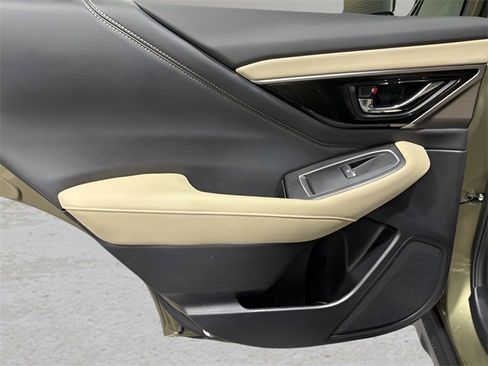Used 2024 Subaru Outback Limited image 28
