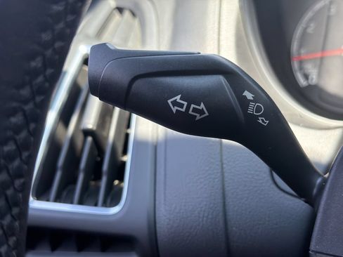 Used 2018 Ford Focus ST w/ Equipment Group 401A FWD image 31