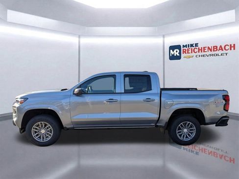 New 2025 Chevrolet Colorado LT w/ LT Convenience Package image 8