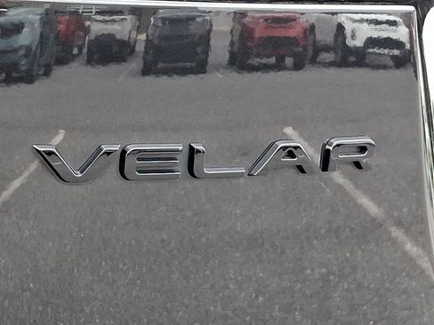 Used 2023 Land Rover Range Rover Velar R-Dynamic S AWD/4WD image 33