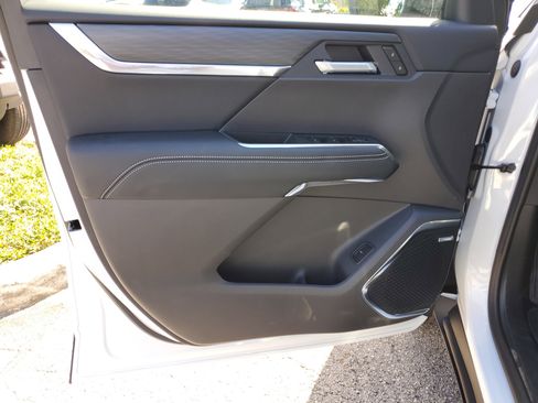 New 2026 GMC Acadia Elevation w/ Black Edition FWD image 11