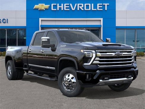 New 2026 Chevrolet Silverado 3500 High Country image 7