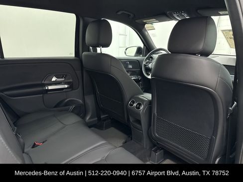 Certified 2025 Mercedes-Benz GLB 250 image 27