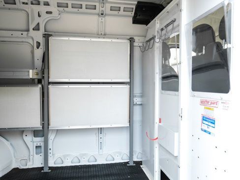 Used 2023 RAM ProMaster 2500 FWD image 32