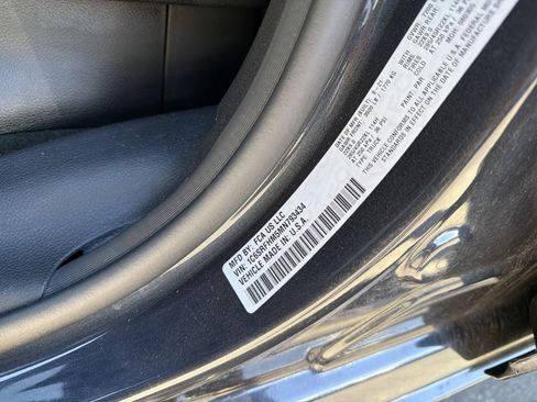 Used 2021 RAM 1500 Limited w/ Night Edition image 17