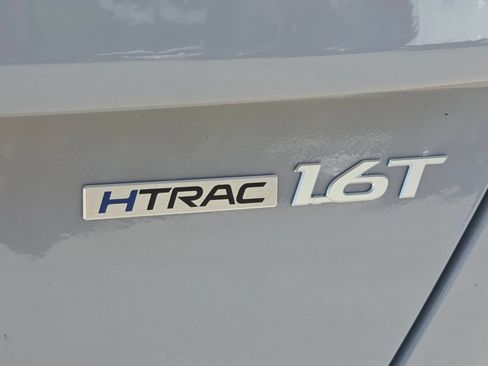 New 2026 Hyundai Kona Limited AWD/4WD image 7