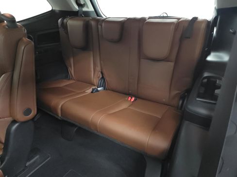 Used 2019 Subaru Ascent Touring w/ Popular Package #3 AWD/4WD image 6