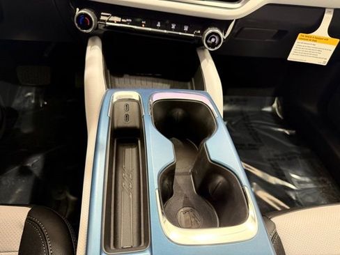 New 2026 Chevrolet Equinox EV LT image 36