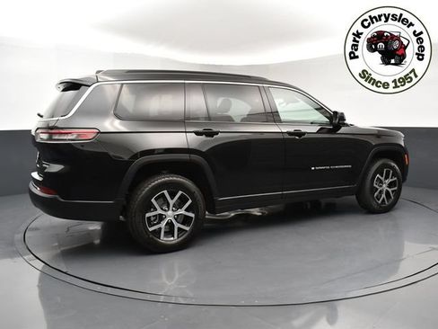 Used 2025 Jeep Grand Cherokee L Limited w/ Trailer Tow Package AWD/4WD image 6