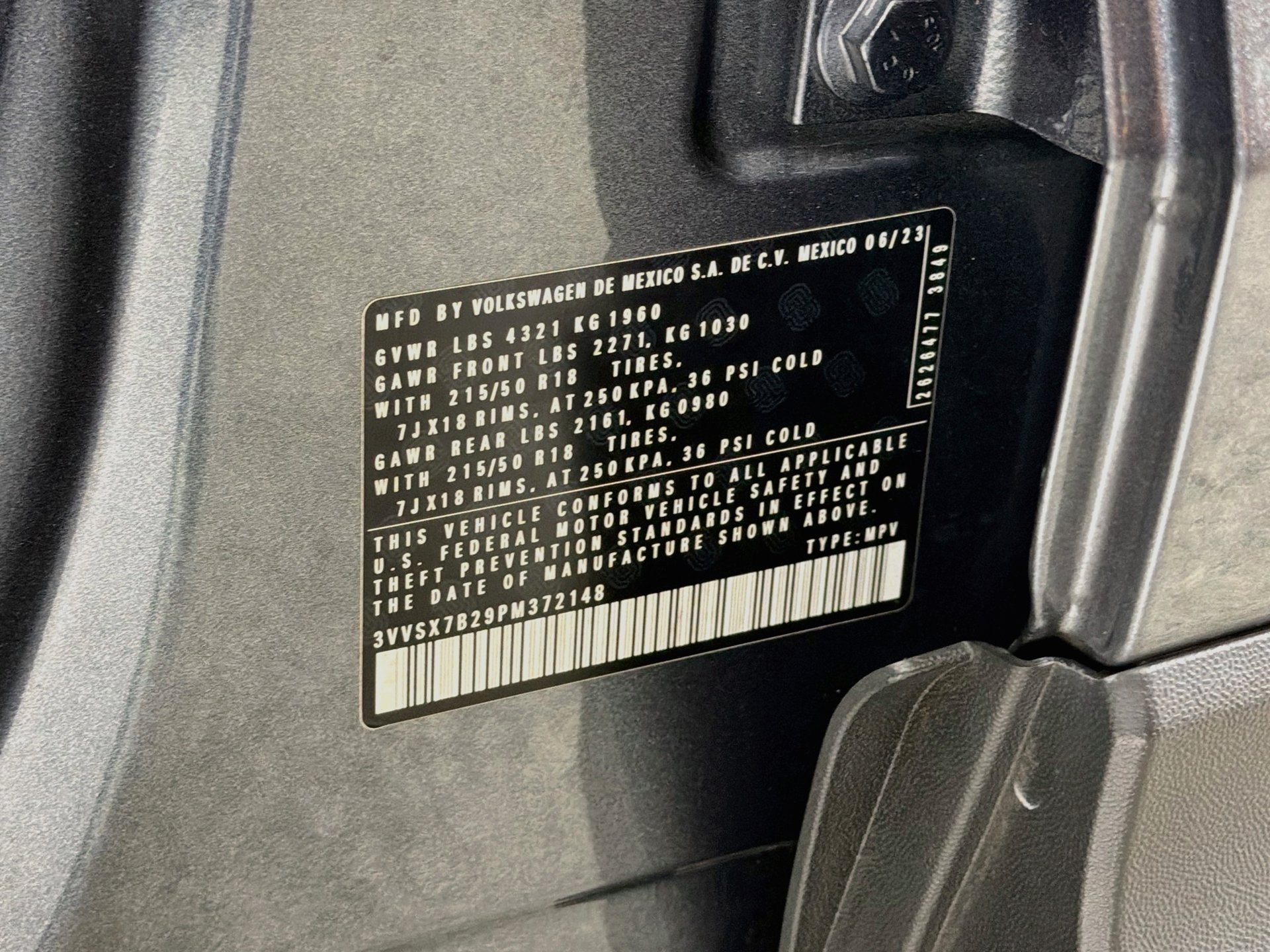 Certified 2023 Volkswagen Taos SE FWD image 31
