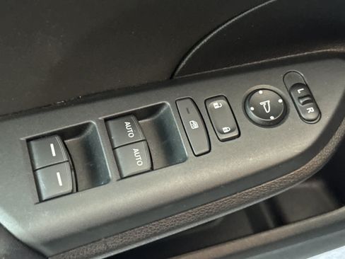 Used 2019 Honda Civic EX image 13
