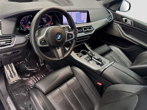 Used 2019 BMW X5 xDrive50i w/ M Sport Package AWD/4WD image 7