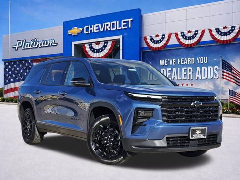 New 2026 Chevrolet Traverse LT w/ Midnight/Sport Edition FWD image 1