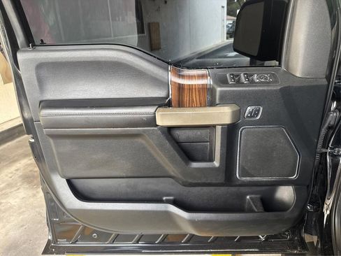 Used 2016 Ford F150 Lariat image 20