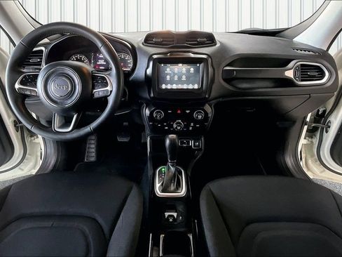 Used 2019 Jeep Renegade Latitude image 7