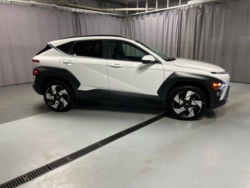 New 2026 Hyundai Kona Limited image 8