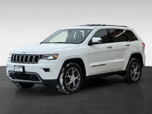 Used 2019 Jeep Grand Cherokee Limited w/ Luxury Group II image 3