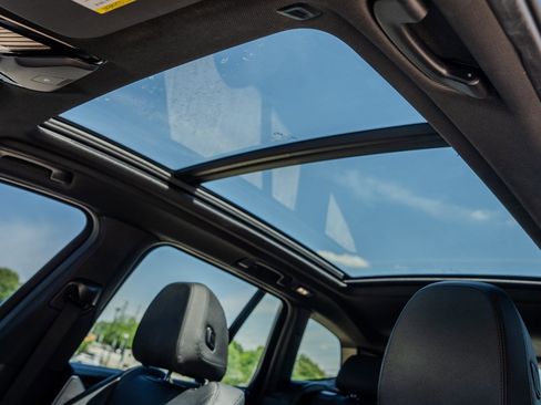 Used 2019 BMW X3 sDrive30i w/ Premium Package RWD image 28