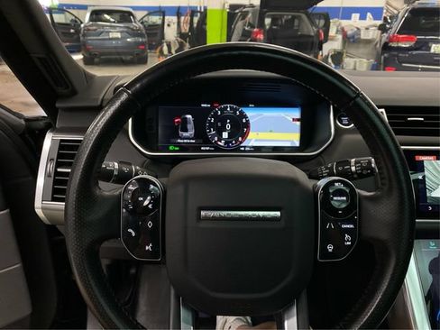 Used 2018 Land Rover Range Rover Sport SE AWD/4WD image 21