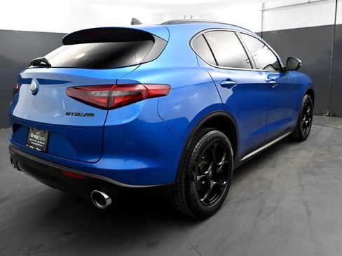 Used 2018 Alfa Romeo Stelvio Ti Sport image 5