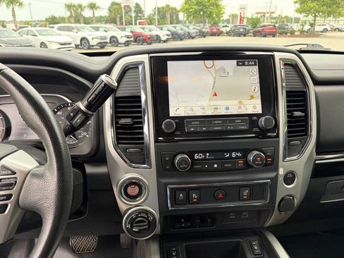 Certified 2021 Nissan Titan SV w/ SV Convenience Package AWD/4WD image 22