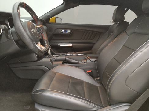 Used 2015 Ford Mustang GT Premium image 17