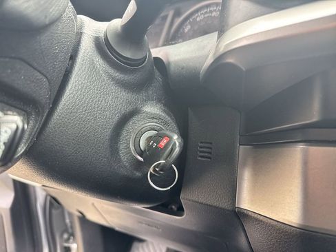 Used 2022 Toyota Tacoma SR5 RWD image 22